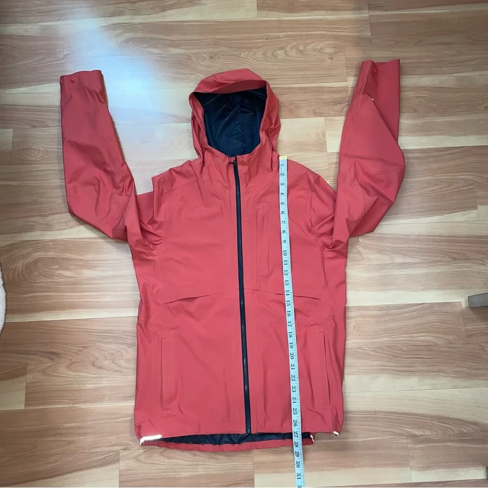 Lululemon Glyde Outpour Shell Rain Windbreaker  Jacket In Salmon Small Gorpcore